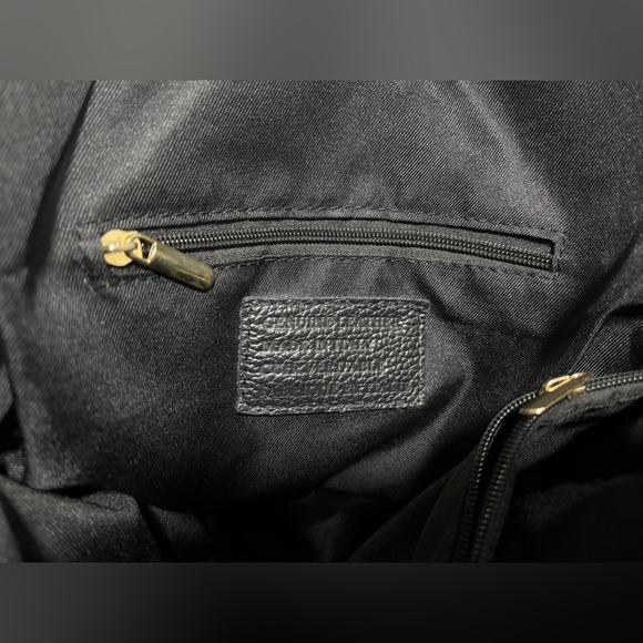 Convertible Genuine Leather Backpack 🇮🇹 Made in Italy 🇮🇹 - Picture 9 of 14